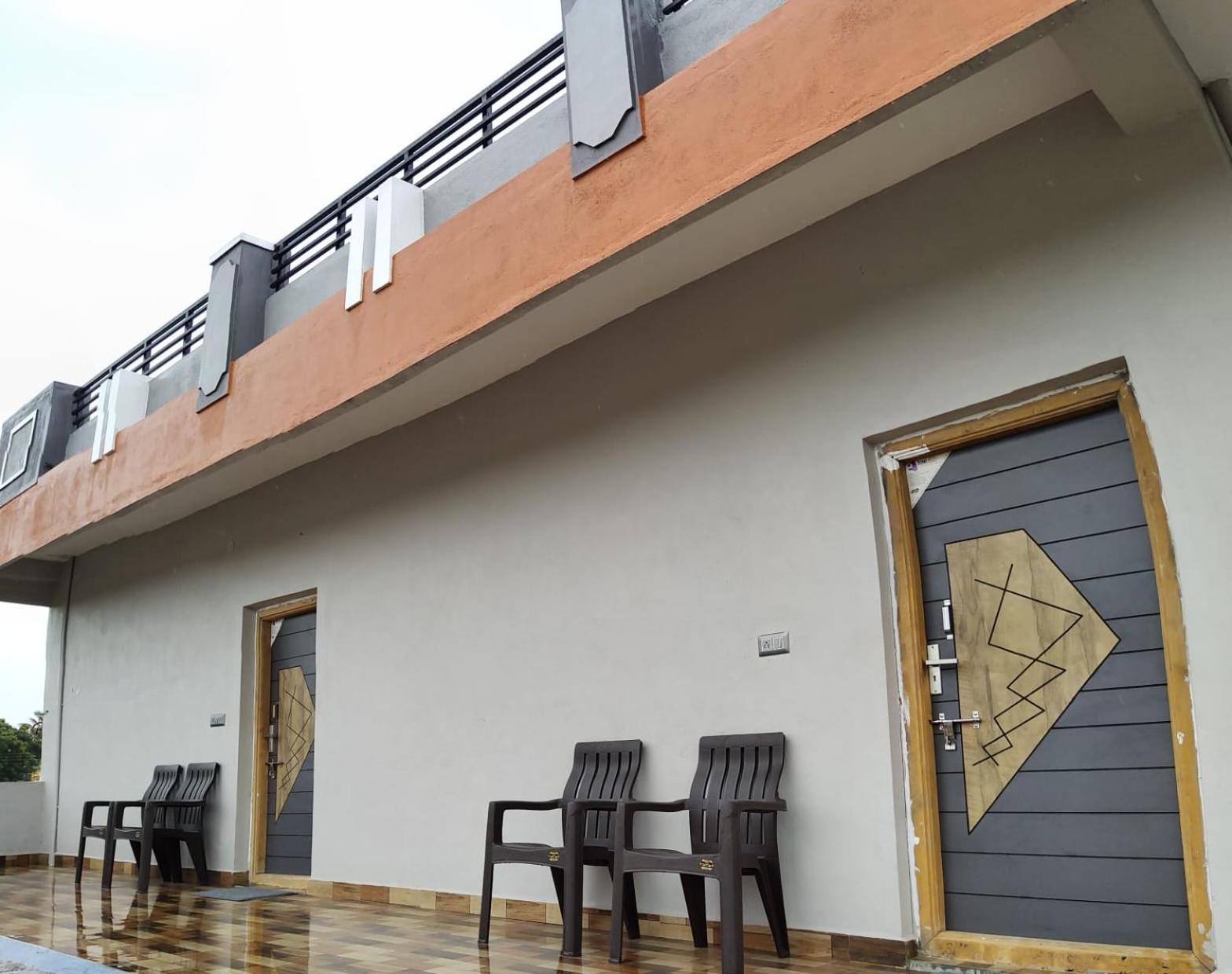 Raj Homestay Hampi Extérieur photo